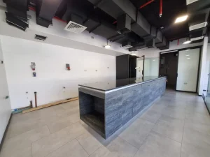 d nq np 2x 973229 mlc115256328531 072026 f amoblada estaciones de trabajo 332m2 recepcion privados